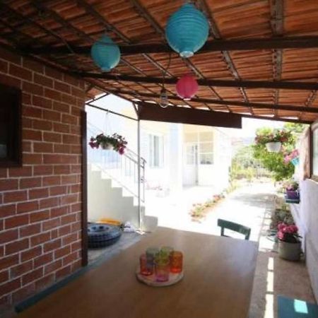 Apartamento Providenca Vinišće Exterior foto
